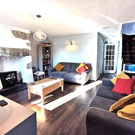 Zipworld Waterfalls Eryri Dogs Welcome 3 Bed Sleeps 5 布莱奈费斯蒂尼奥格 外观 照片